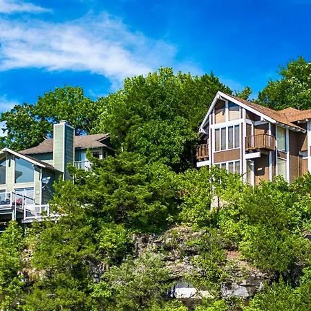 Tan-Tar-A Estates Hotel